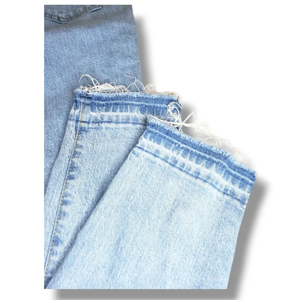 Cat & Jack Girls 10 Light Wash Straight Jean Distressed